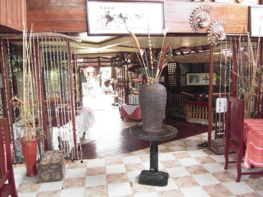 De Loro Inn And Restaurant Puerto Princesa Dış mekan fotoğraf